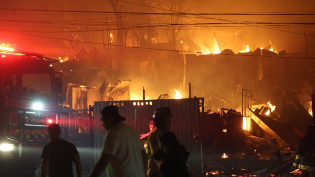 CGE informa estatus de suministro eléctrico tras incendios forestales en la región del Biobío