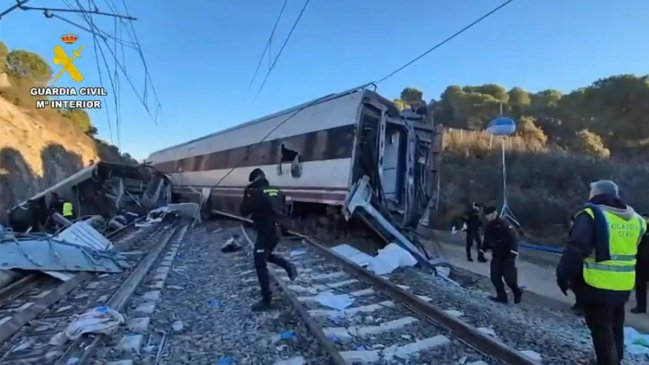 Se elevan a 39 los muertos en la tragedia ferroviaria en España