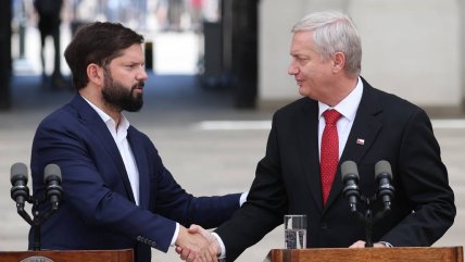   Kast aspira a reconstrucción 