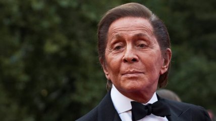 El reconocido diseñador italiano Valentino murió a los 93 años
