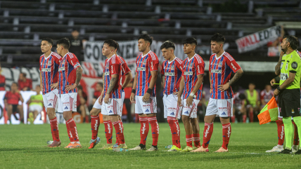 La formación de Colo Colo para enfrentar a Peñarol por la Serie Río de La Plata