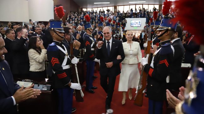 Honduras: Nasry Asfura tomó posesión en escueta ceremonia, sin otros presidentes