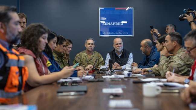 Alerta roja en La Araucanía por incendios forestales y tormentas eléctricas en Los Ríos