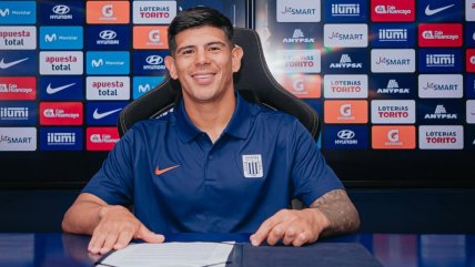   Esteban Pavez estampó su firma y ya es jugador de Alianza Lima 