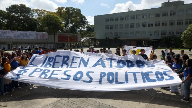 Analistas miran con suspicacia la propuesta de amnistía para una transición en Venezuela