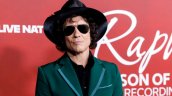 Enrique Bunbury regresa a Chile en 2026: Fecha, recinto y entradas