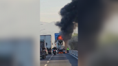 Camión tolva se incendió en la Autopista Central: 