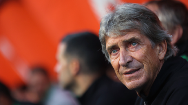 Manuel Pellegrini lamentó histórica suspensión que recibió el técnico de Sevilla