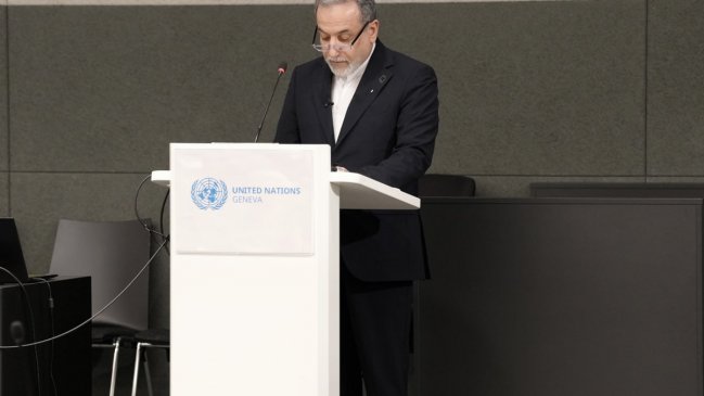 Irán afirma que no desarrollará un arma nuclear pero no renunciará a tecnología atómica