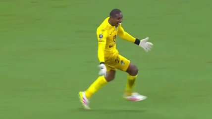   [VIDEO] Carabalí fue héroe de O'Higgins al atajar dos penales en la tanda ante Bahía en la Libertadores 