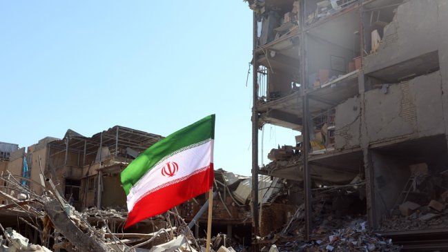 Israel bombardeó la oficina presidencial y un complejo gubernamental en Teherán