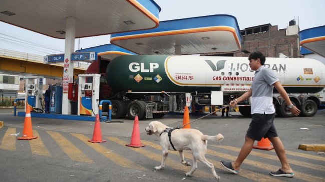 Gobierno peruano anunció teletrabajo y clases virtuales durante racionamiento de gas