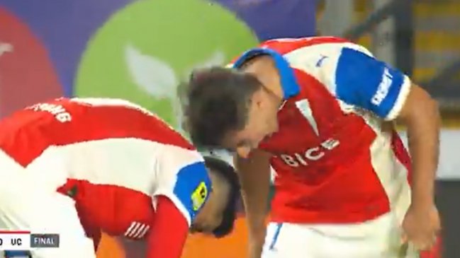 ¡Tensión cruzada! Clemente Montes le dio un cabezazo a Matías Palavecino en agónica derrota de la UC